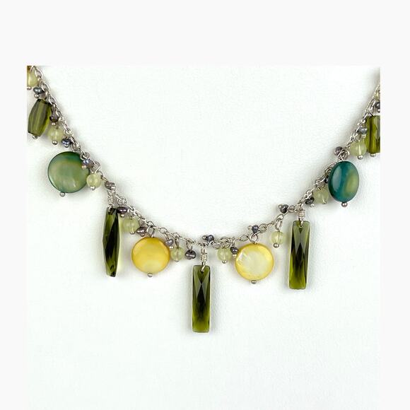Lia Sophia Sea Grass Necklace Mother Of Pearl Discs Dangling Green White Beads - Picture 1 of 8